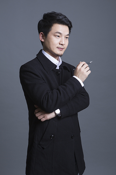 张坤